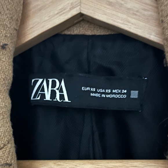 Zara Fall/Spring jacket - Picture 3 of 4